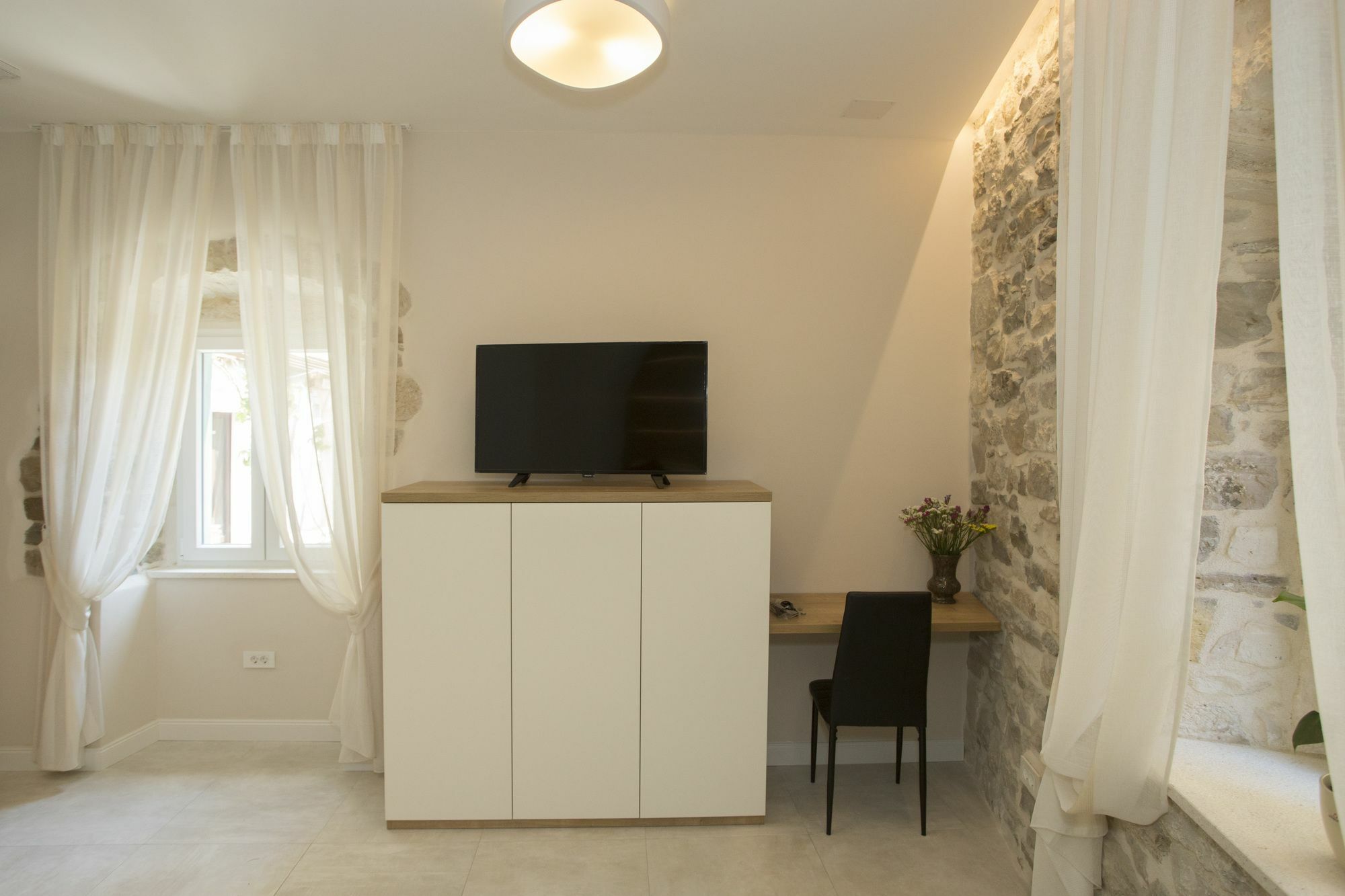 Situs Residence สปลิท ภายนอก รูปภาพ