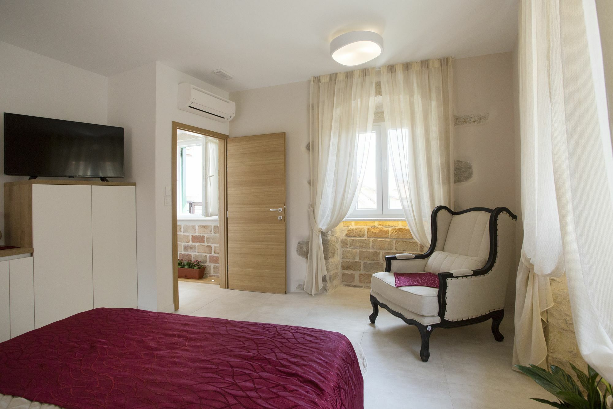 Situs Residence สปลิท ภายนอก รูปภาพ