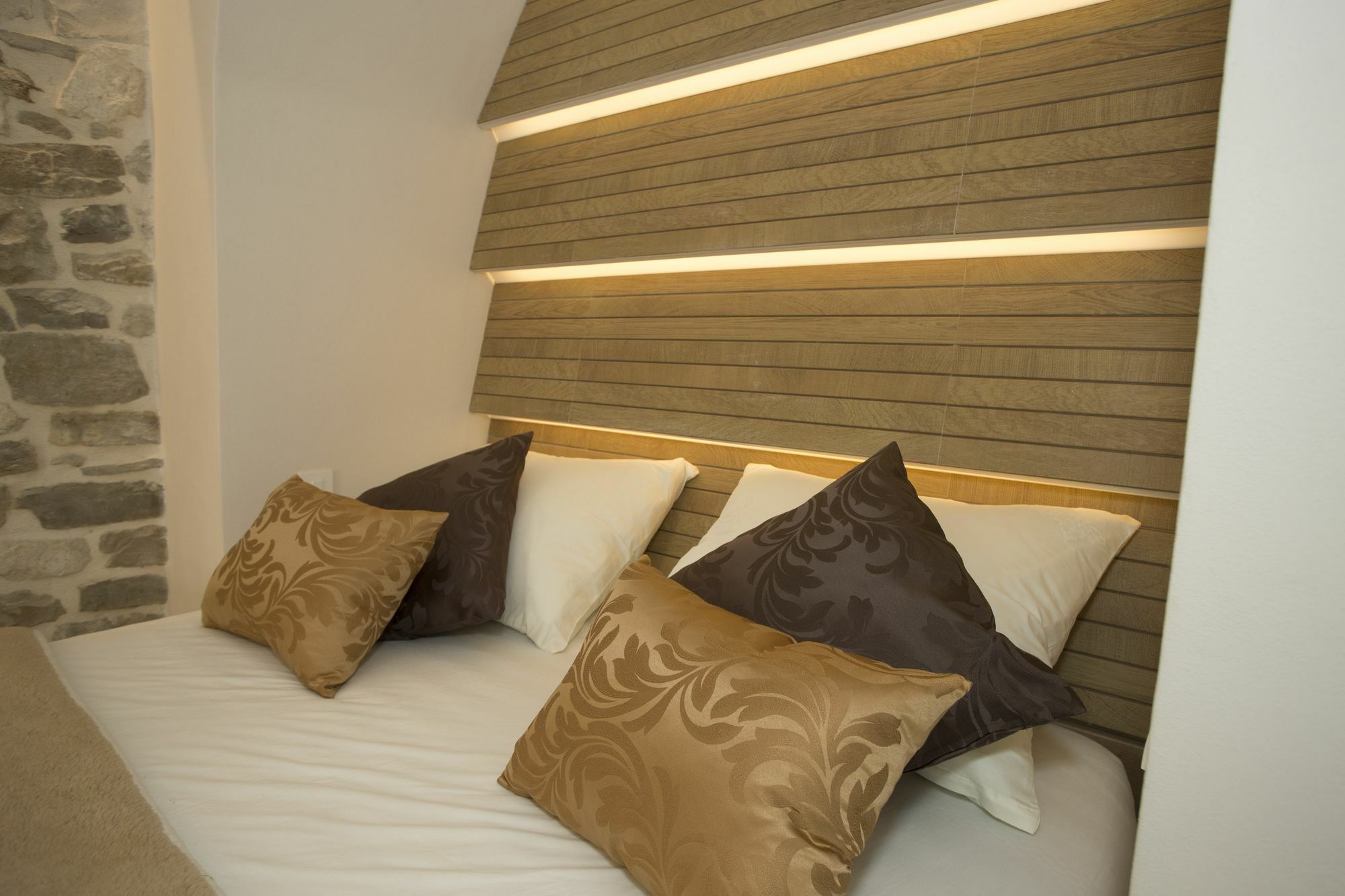 Situs Residence สปลิท ภายนอก รูปภาพ